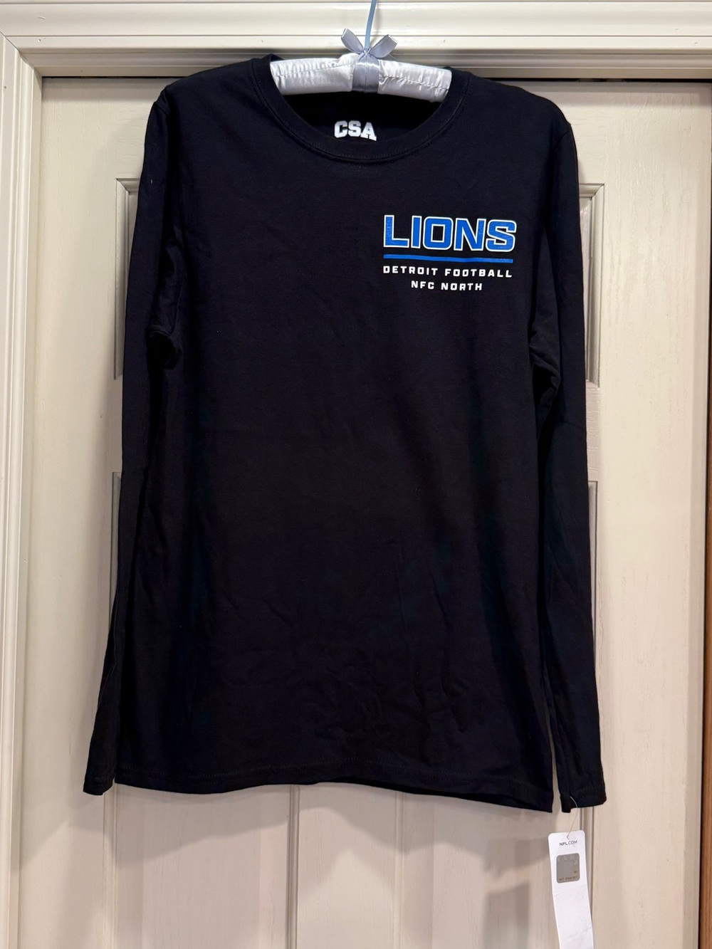 Black Long-Sleeve 'Lions' Detroit Football Tee Adult Small NWT